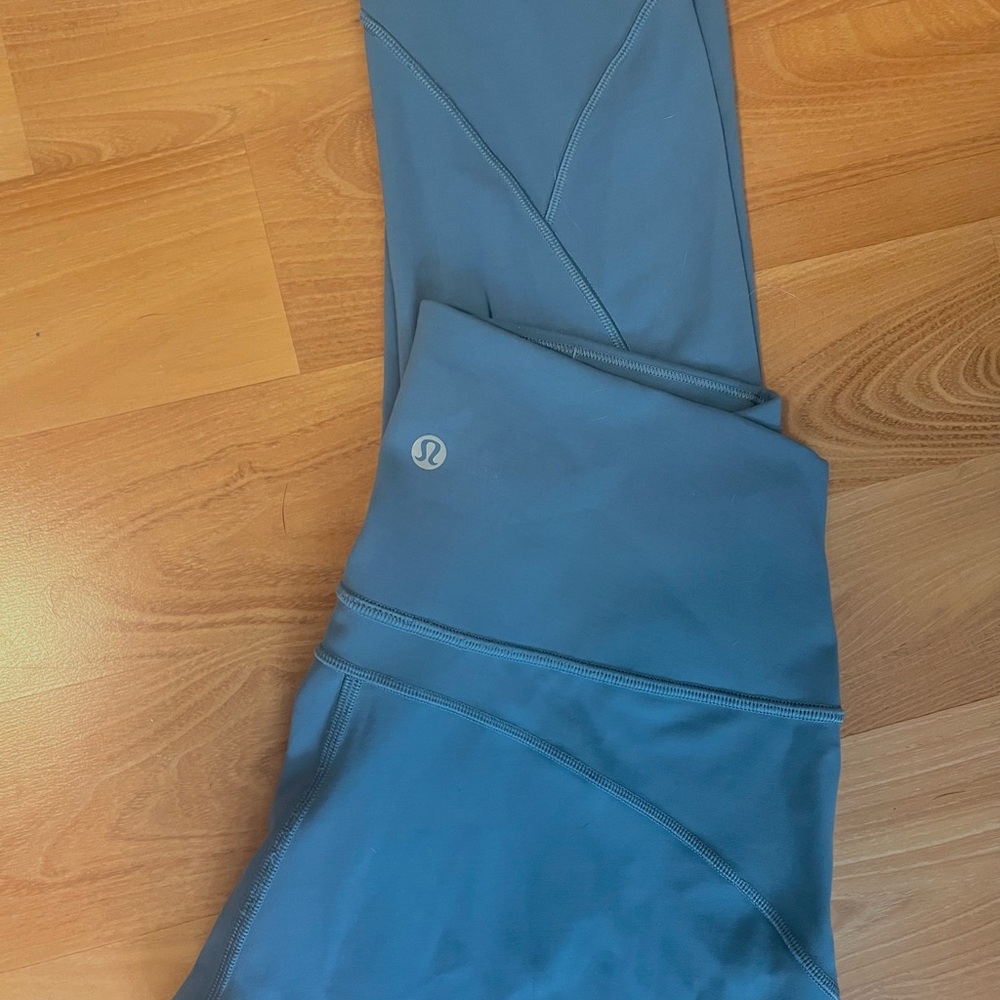 Lulu lemon yoga pants